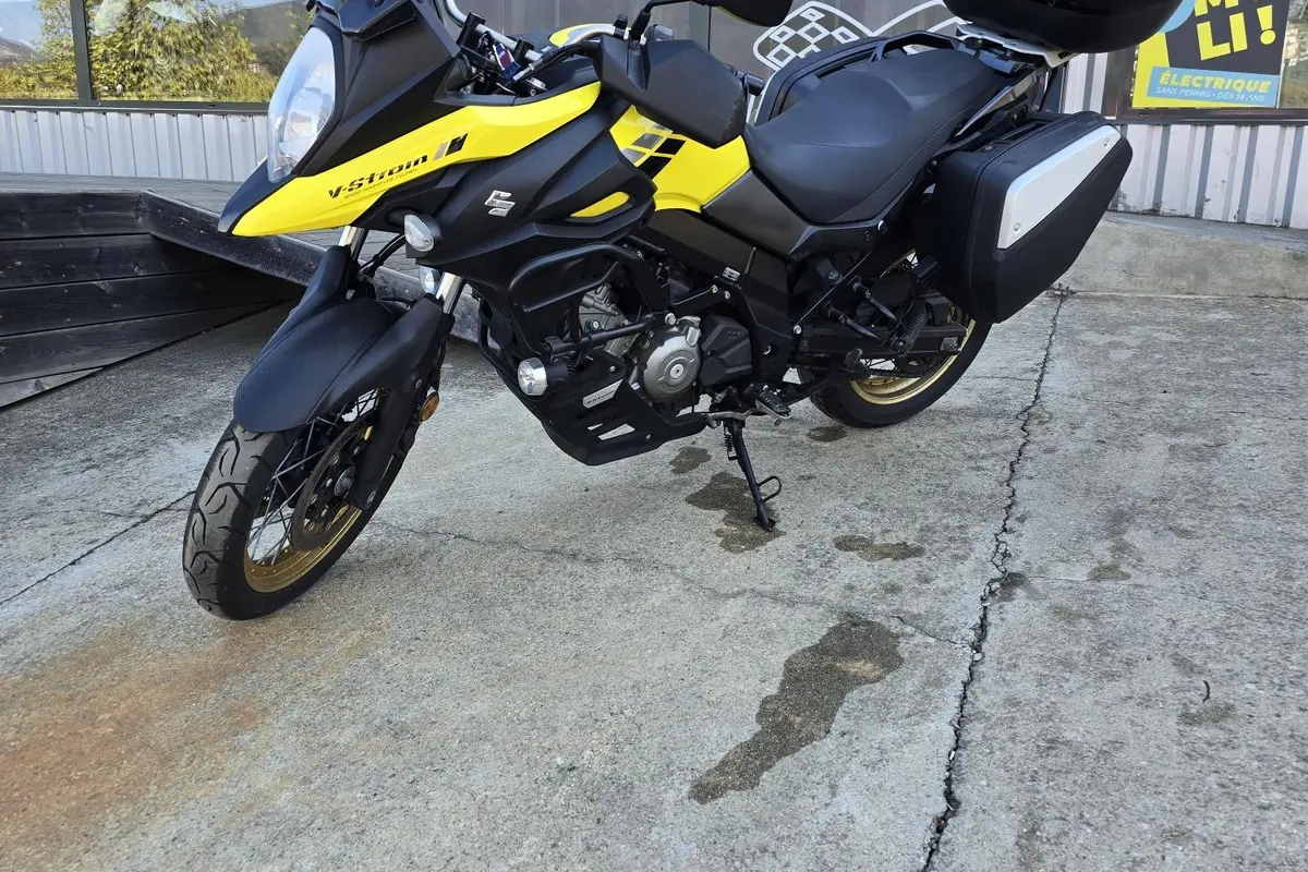 Vente SUZUKI V STROM 650