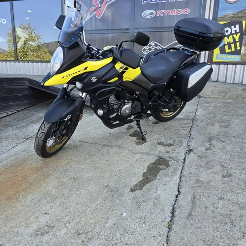 SUZUKI V STROM 650