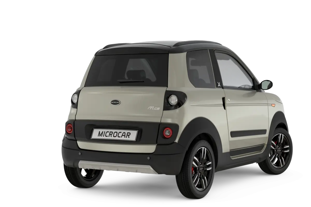  MICROCAR M.GO X (MOTEUR DCI)